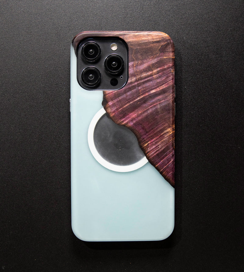 Carved Reserve Live Edge Case - iPhone 14 Pro Max (Levia, 120)