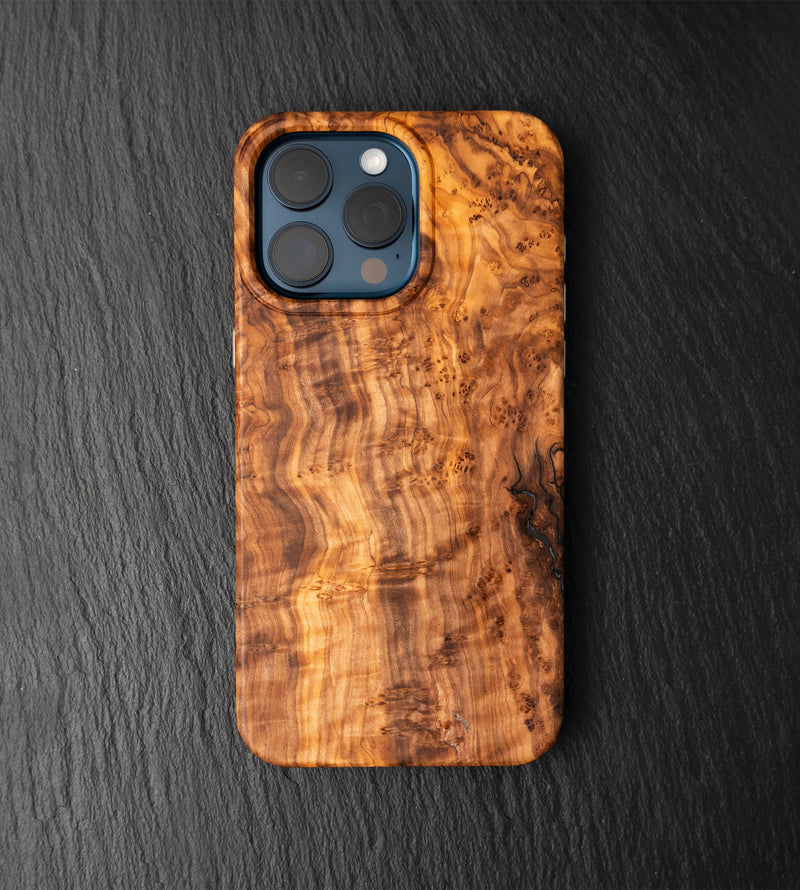 Carved Founders Edition Live Edge Case - iPhone 15 Pro Max (Olympia, 023)