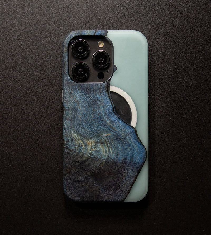 Carved Reserve Live Edge Case - iPhone 14 Pro (Colton, 226)