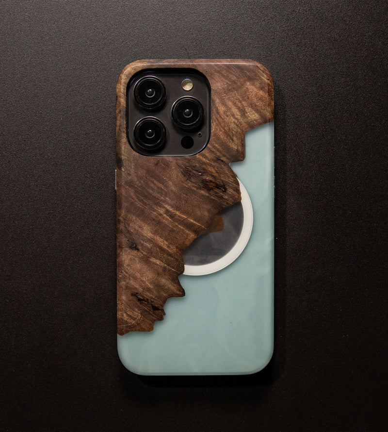 Carved Reserve Live Edge Case - iPhone 14 Pro (Shelbi, 218)