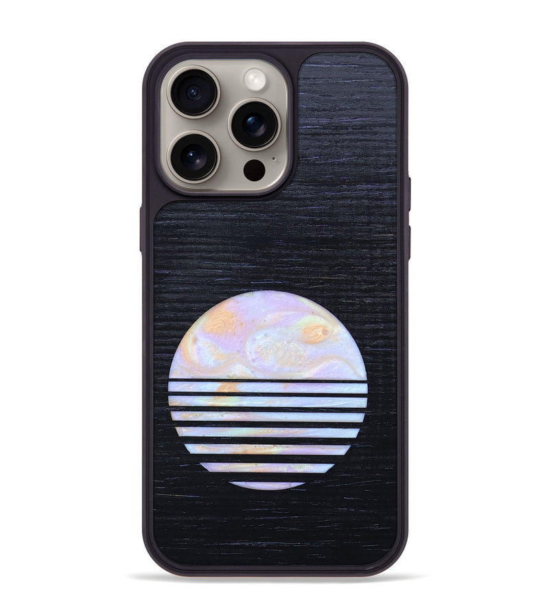 iPhone 15 Pro Max Wood+Resin Phone Case - Cynthia (Retro, 659547)