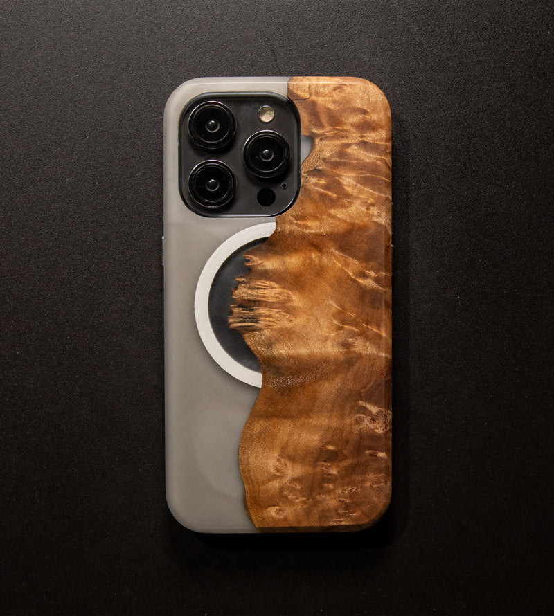 Carved Reserve Live Edge Case - iPhone 14 Pro (Joshua, 251)