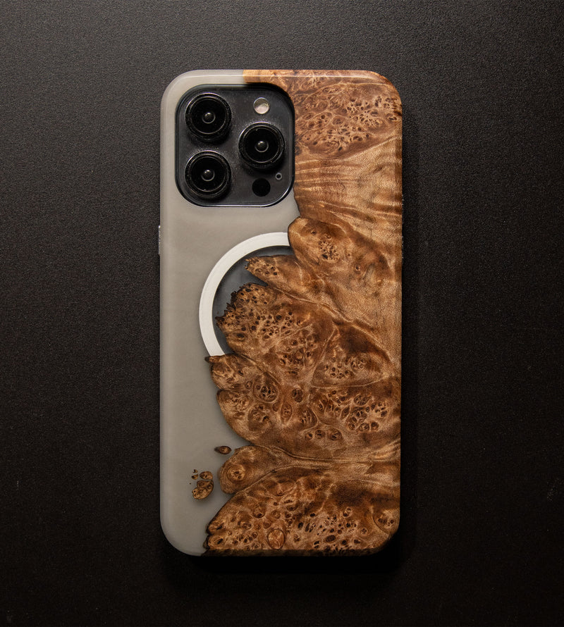 Carved Reserve Live Edge Case - iPhone 14 Pro Max (Lucy, 198)