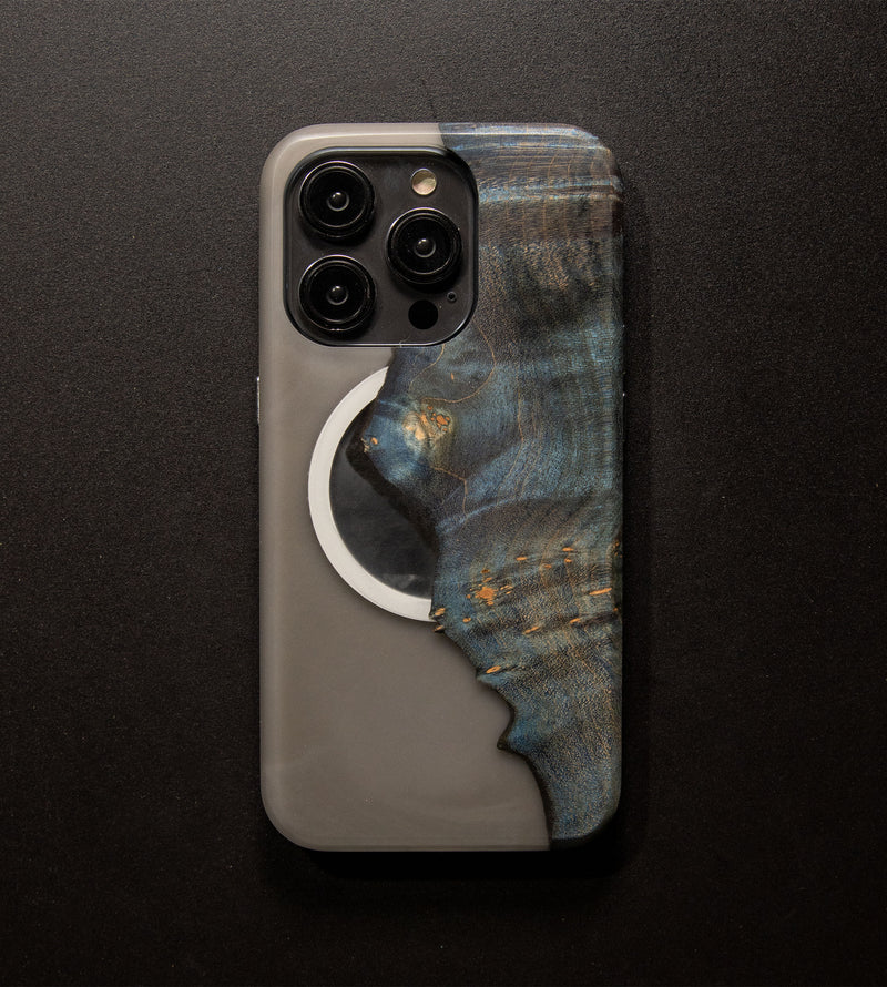 Carved Reserve Live Edge Case - iPhone 14 Pro (Christian, 249)