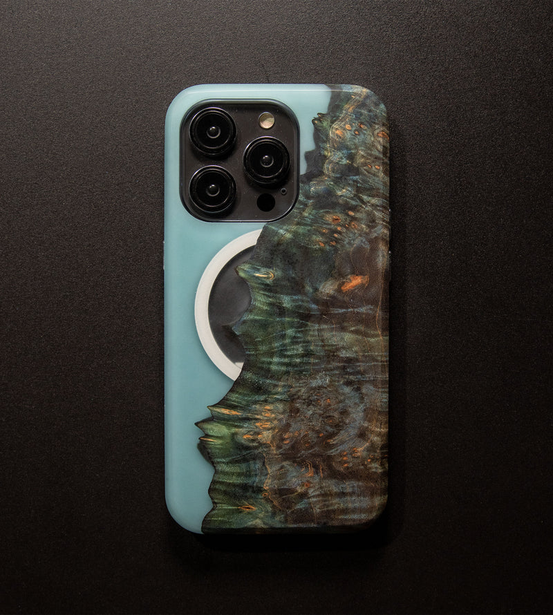 Carved Reserve Live Edge Case - iPhone 14 Pro (Caleb, 208)