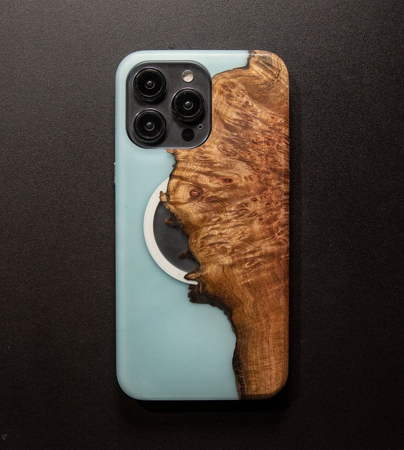 Carved Reserve Live Edge Case - iPhone 14 Pro Max (Carter, 157)