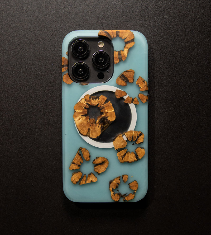 Carved Reserve Live Edge Case - iPhone 14 Pro (Cholla, 228)