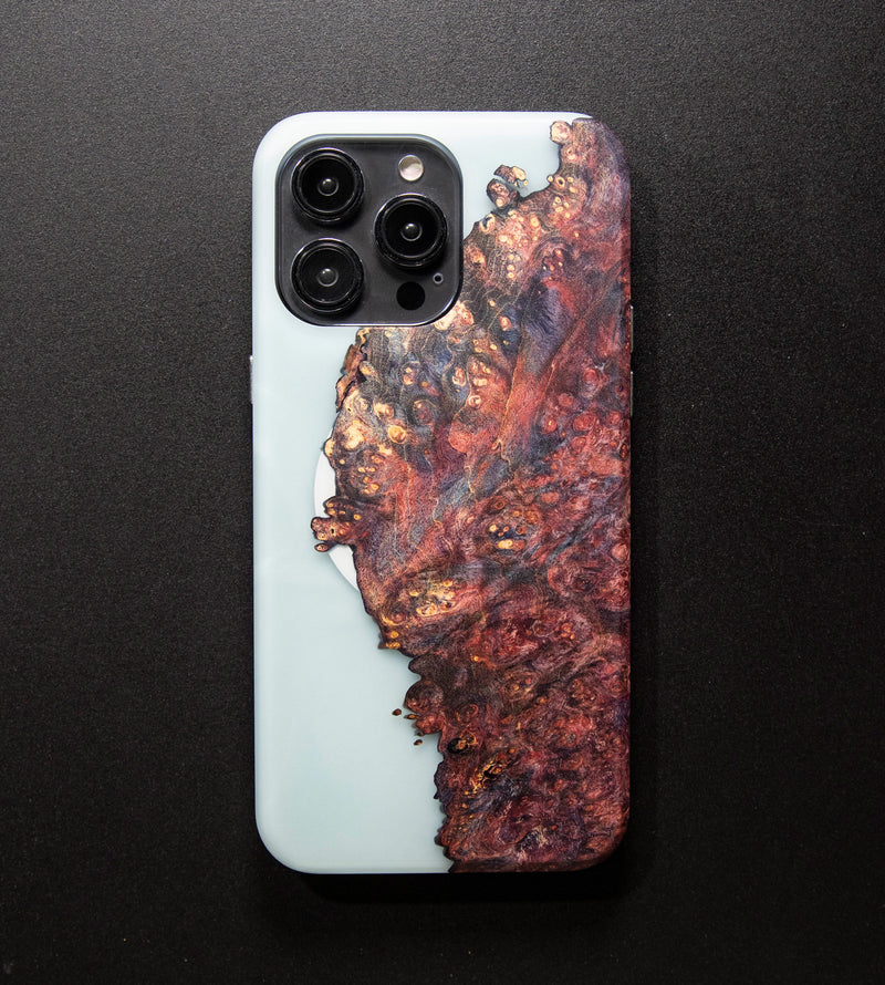 Carved Reserve Live Edge Case - iPhone 14 Pro Max (Mia, 121)