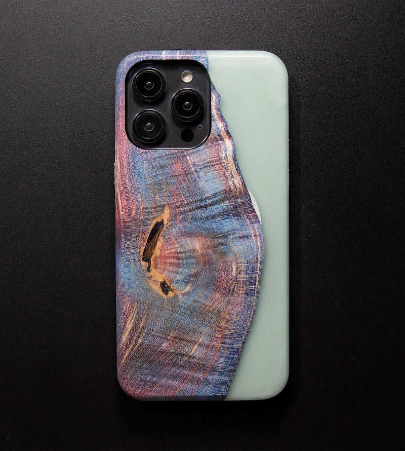 Carved Reserve Live Edge Case - iPhone 14 Pro Max (Wyatt, 137)