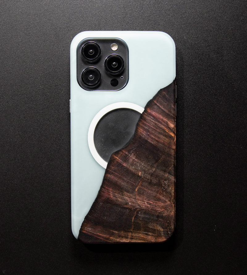 Carved Reserve Live Edge Case - iPhone 14 Pro Max (Amelia, 110)