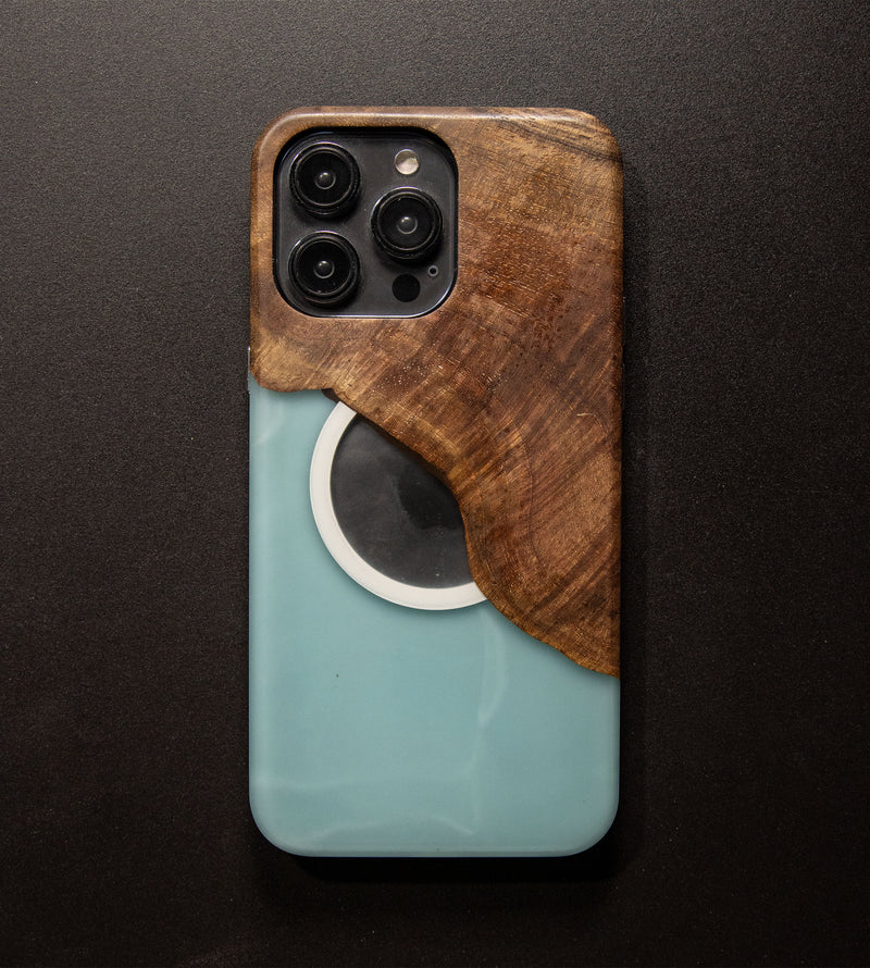 Carved Reserve Live Edge Case - iPhone 14 Pro Max (Luke, 174)