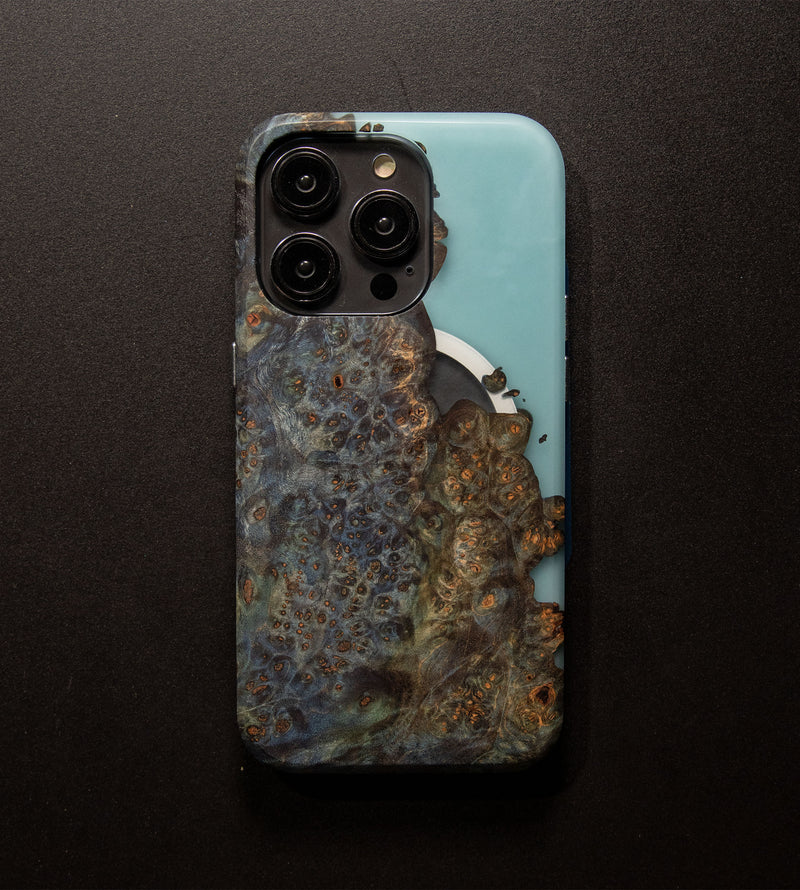 Carved Reserve Live Edge Case - iPhone 14 Pro (Lillian, 236)